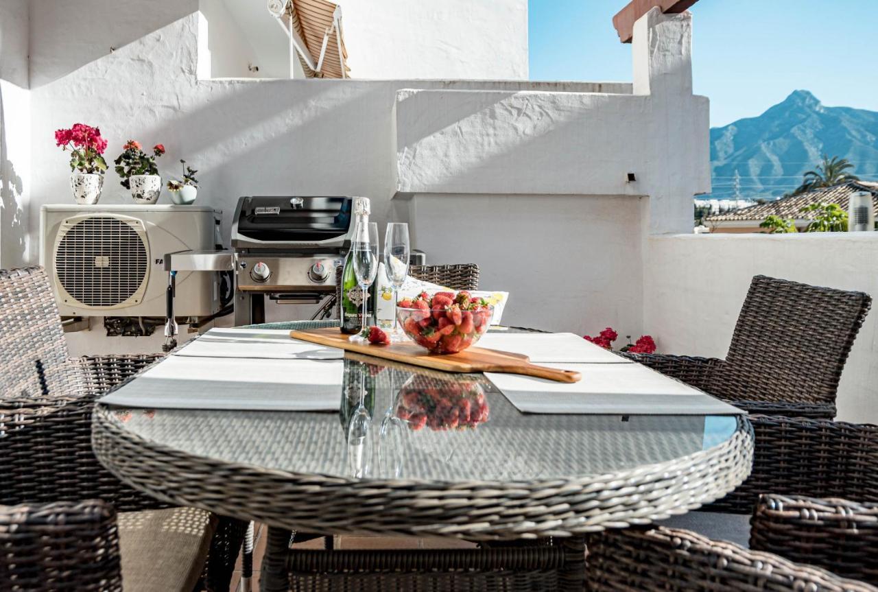 Amazing 2-bedroom Retreat In Nueva Andalucia, Steps From Centro Plaza